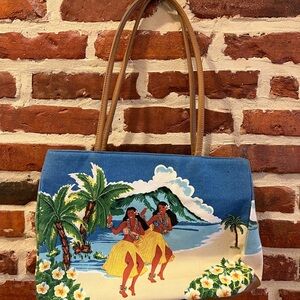 Bueno Hawaiian Print Shoulder Bag